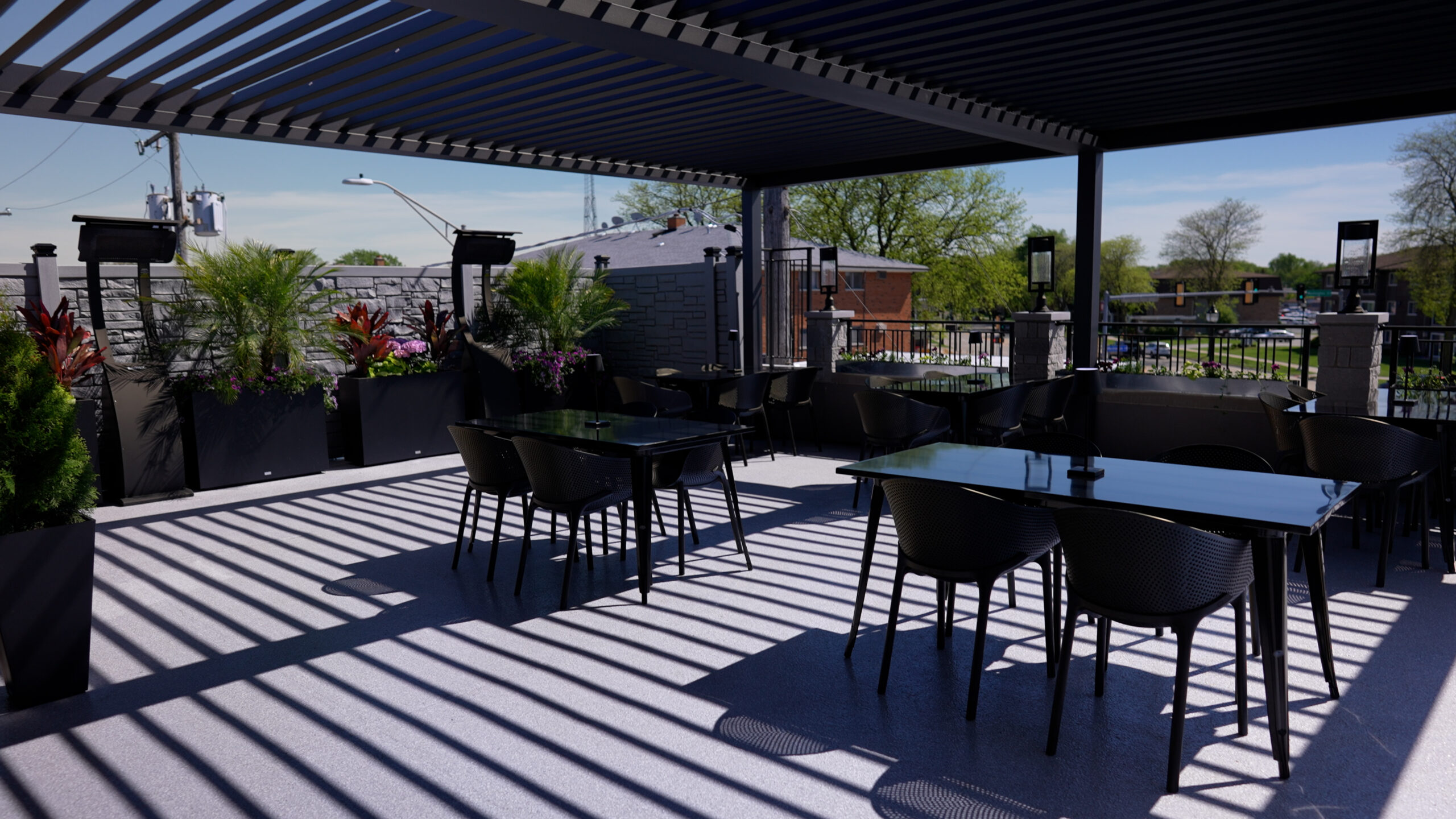 Top Birthday Party Venue in Chicago: HMD Bar & Grill