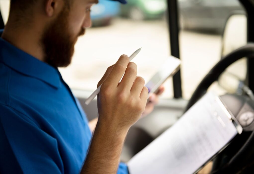 Crafting Compelling Truck Driver Job Ads